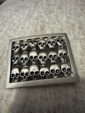 Silver Skull Belt Buckle - Row of Skulls